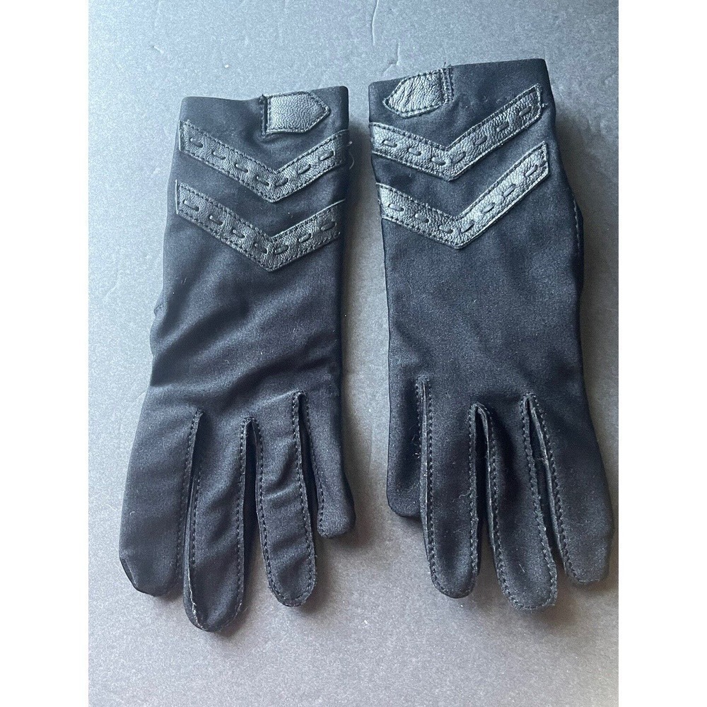 Vintage Aris Style# 60458 Stretch Classic Gloves Black Nylon Spandex One Size